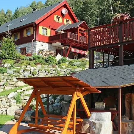 Three-bedroom Albrechtice 1